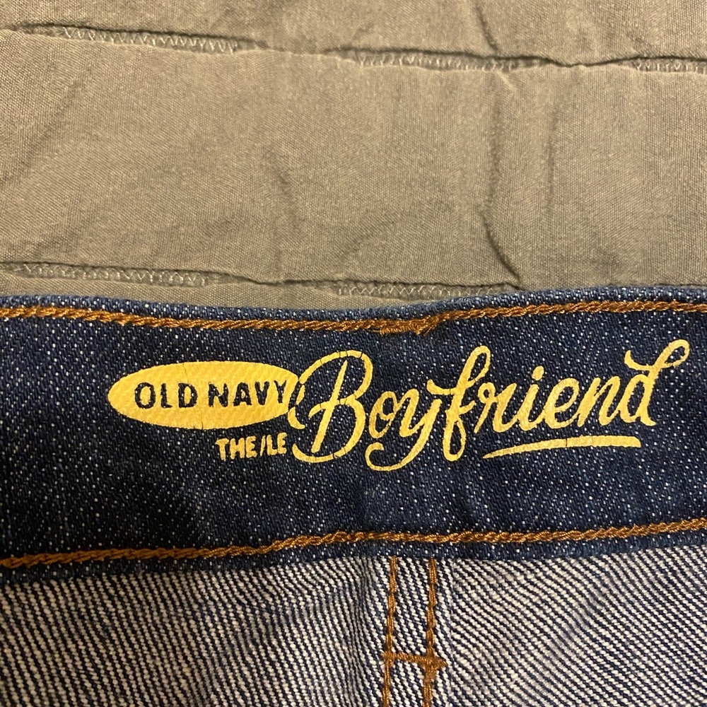Old Navy Boyfriend Jean Shorts